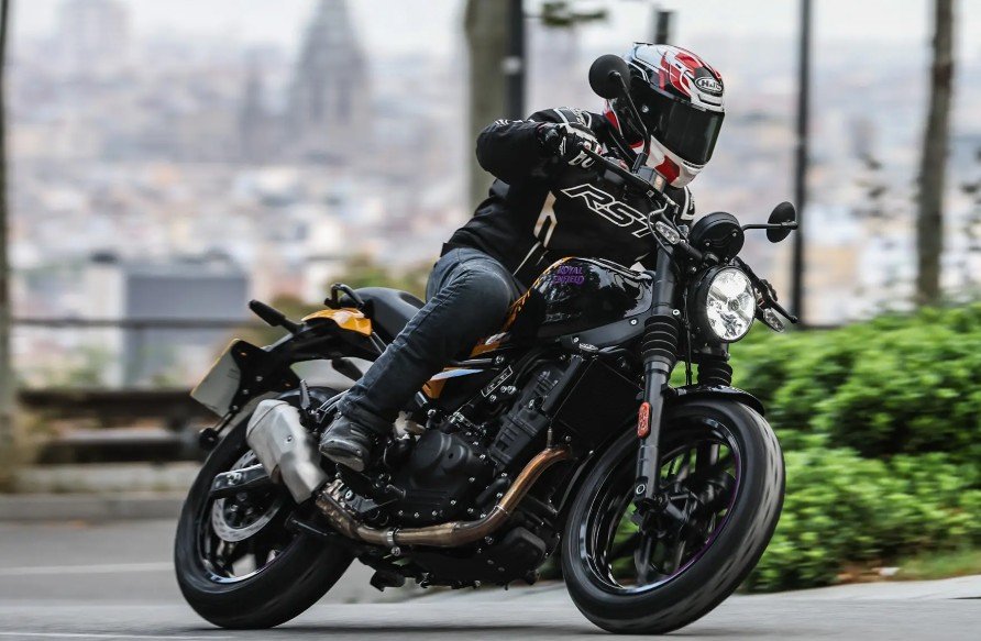 Royal Enfield Guerrilla 450
